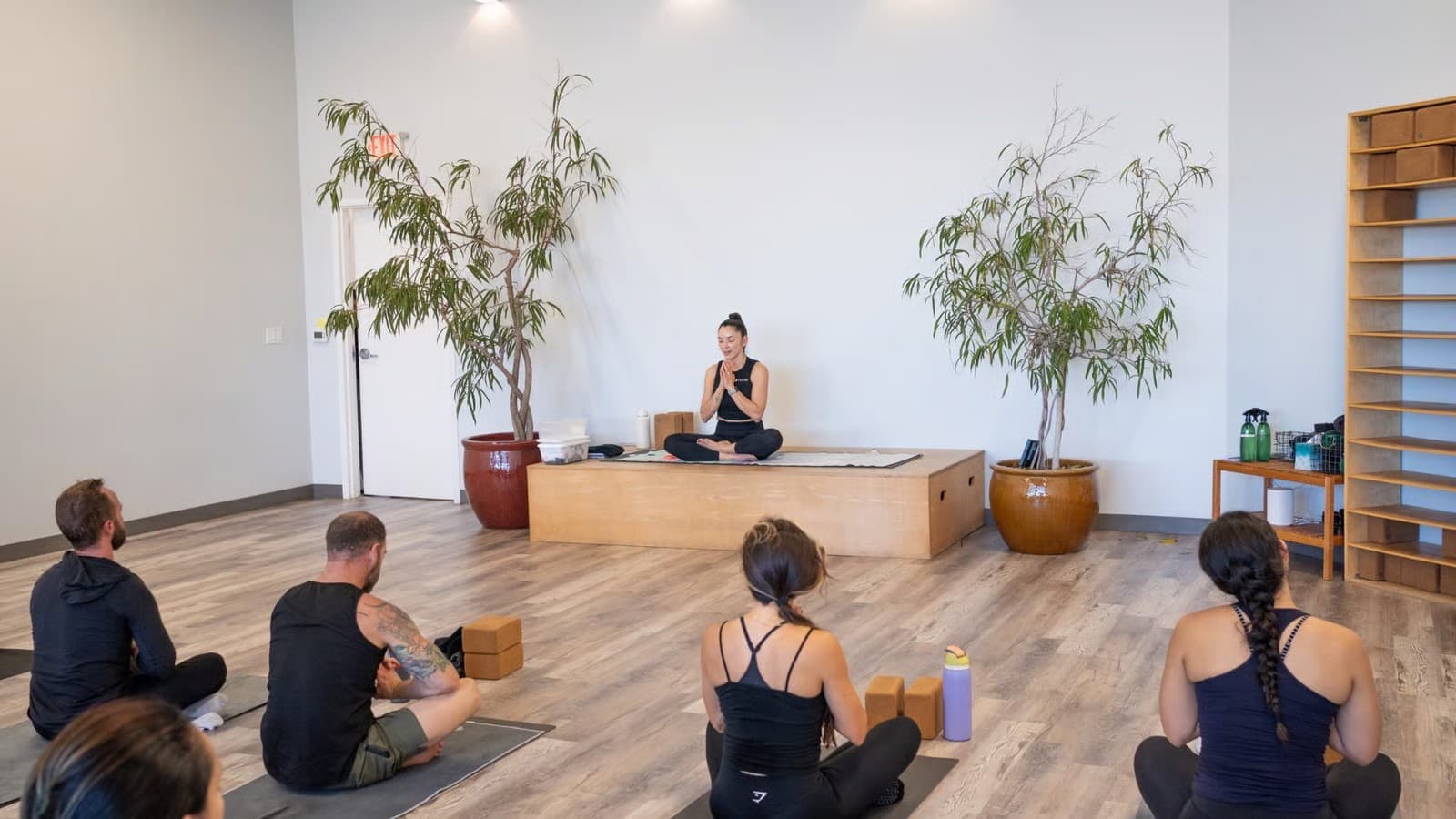 200hr Teacher Training: Tea & Q+A with Sarah